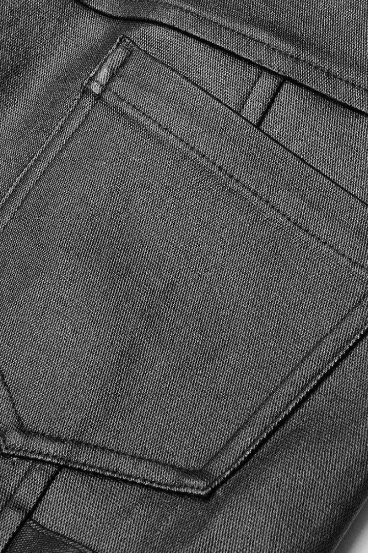 Thoughtfully Designed Pants in a Timeless Style