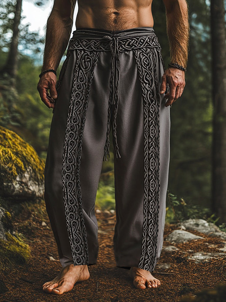 Beautifully Finished Pants in a Timeless Design