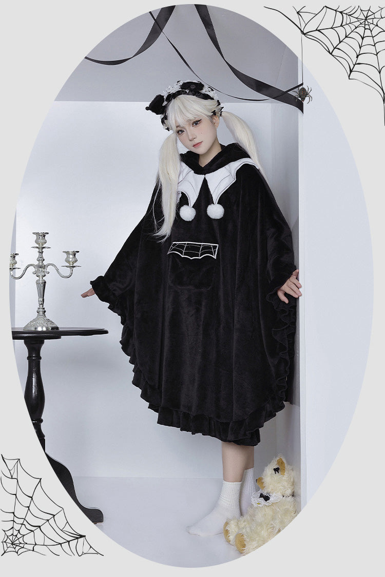 Finely Styled Coat with a Classic Vintage Look