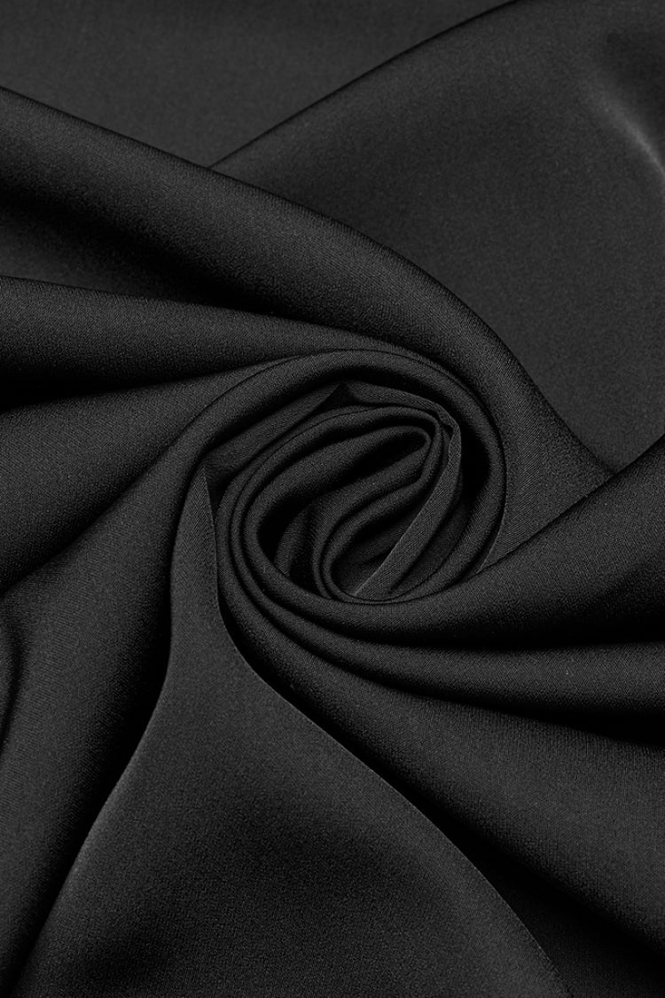 Thoughtfully Designed Blouse in a Timeless Style