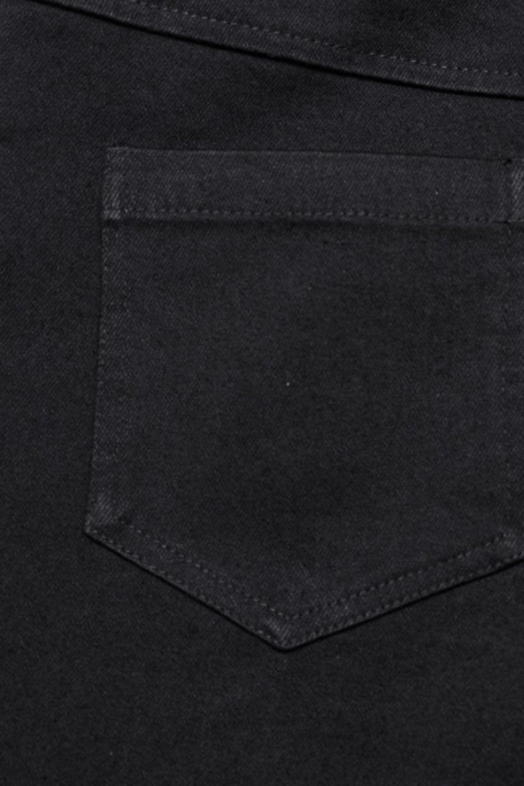 Subtly Elegant Pants with a Refined Vintage Look