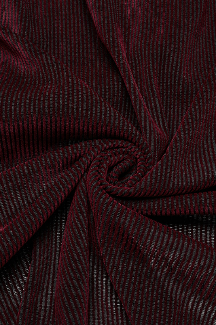 Casually Elegant Blouse with a Refined Edge