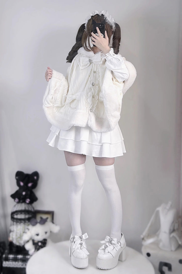 Elegantly Styled Coat for Everyday Wear