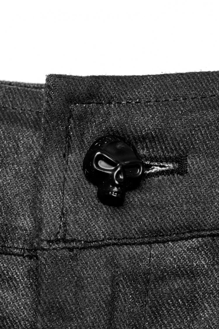 Thoughtfully Designed Pants in a Timeless Style