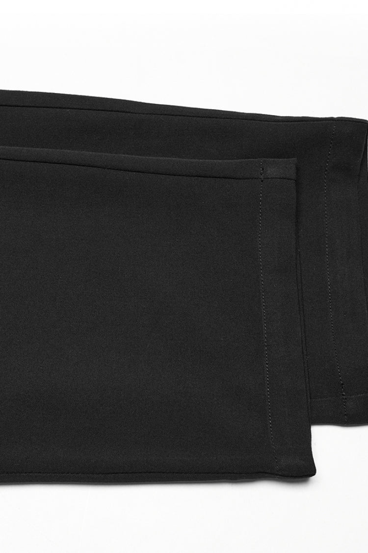 Classic Designed Pants in a Timeless Cut