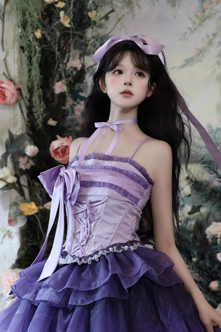 Subtly Elegant Dress with a Refined Vintage Look