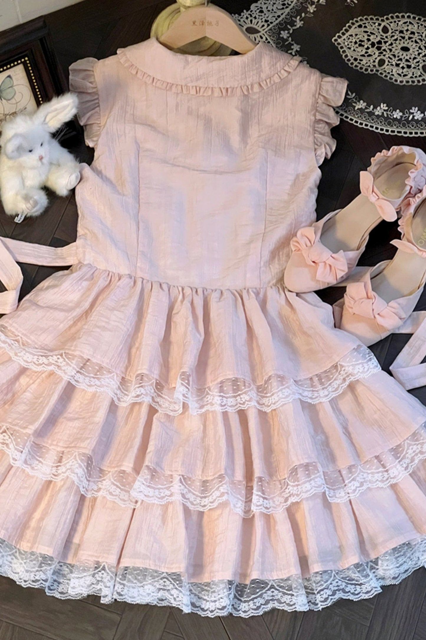 Flutter Sleeve Pink Lace Princess Dress