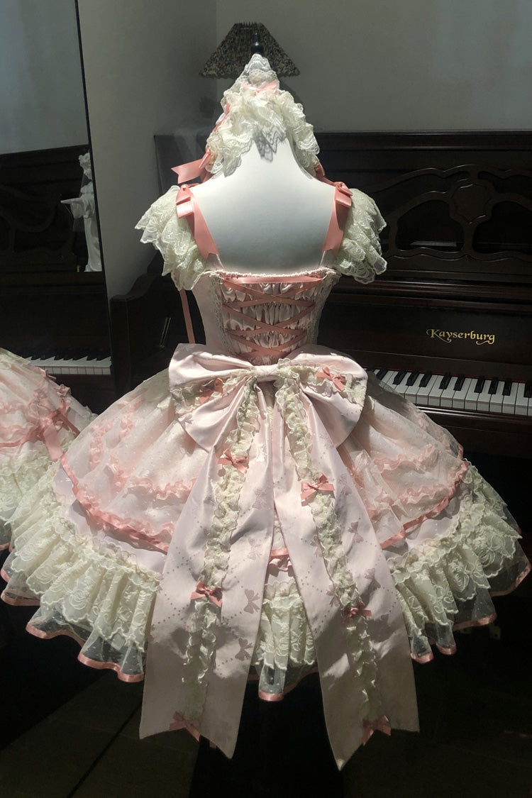 Finely Styled Dress with a Classic Vintage Look