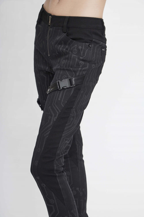 Finely Styled Pants with a Classic Vintage Look