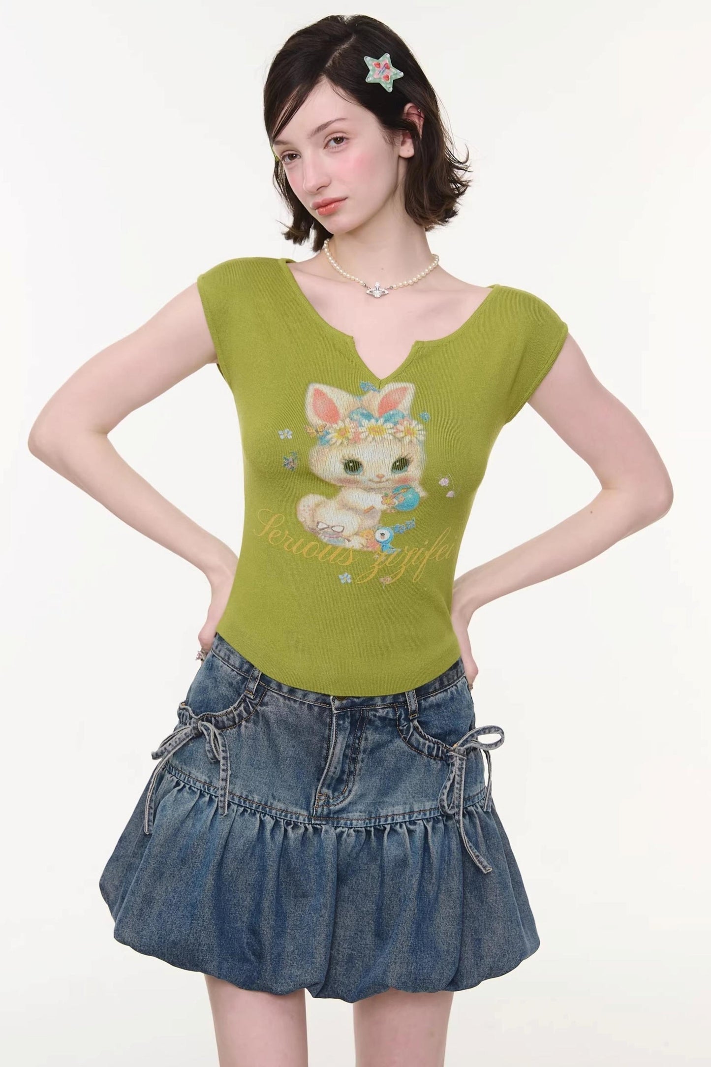 Green Rabbit Print V-neck Top
