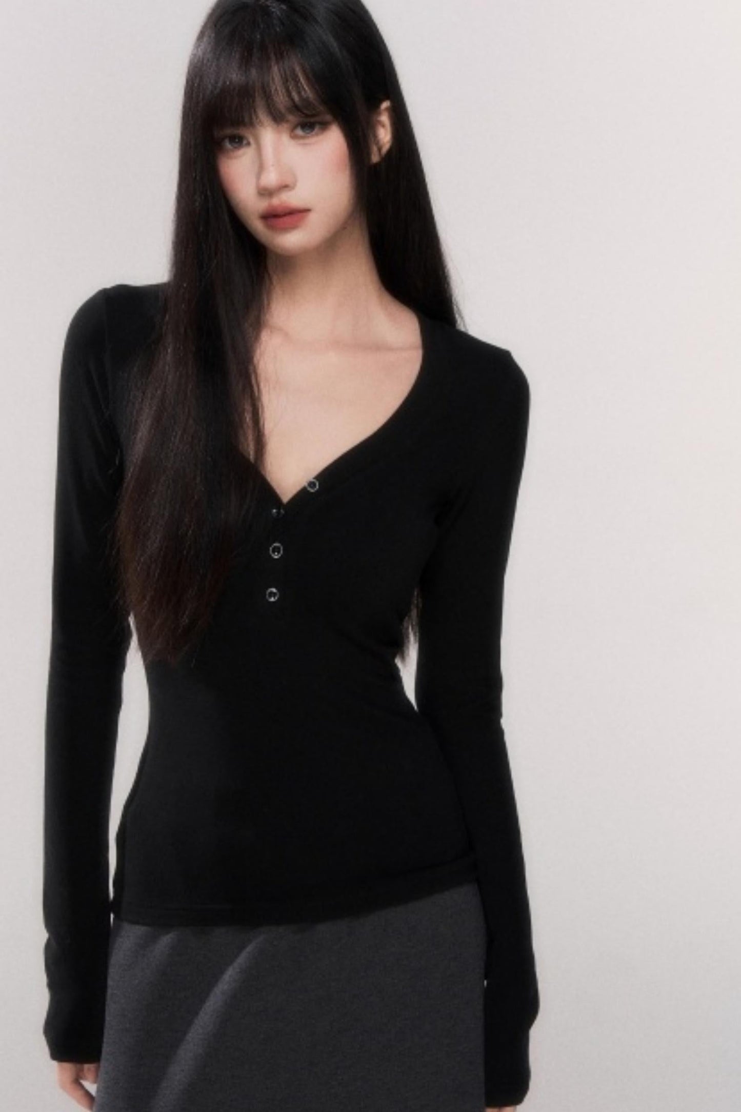 V-neck Tight Style Top
