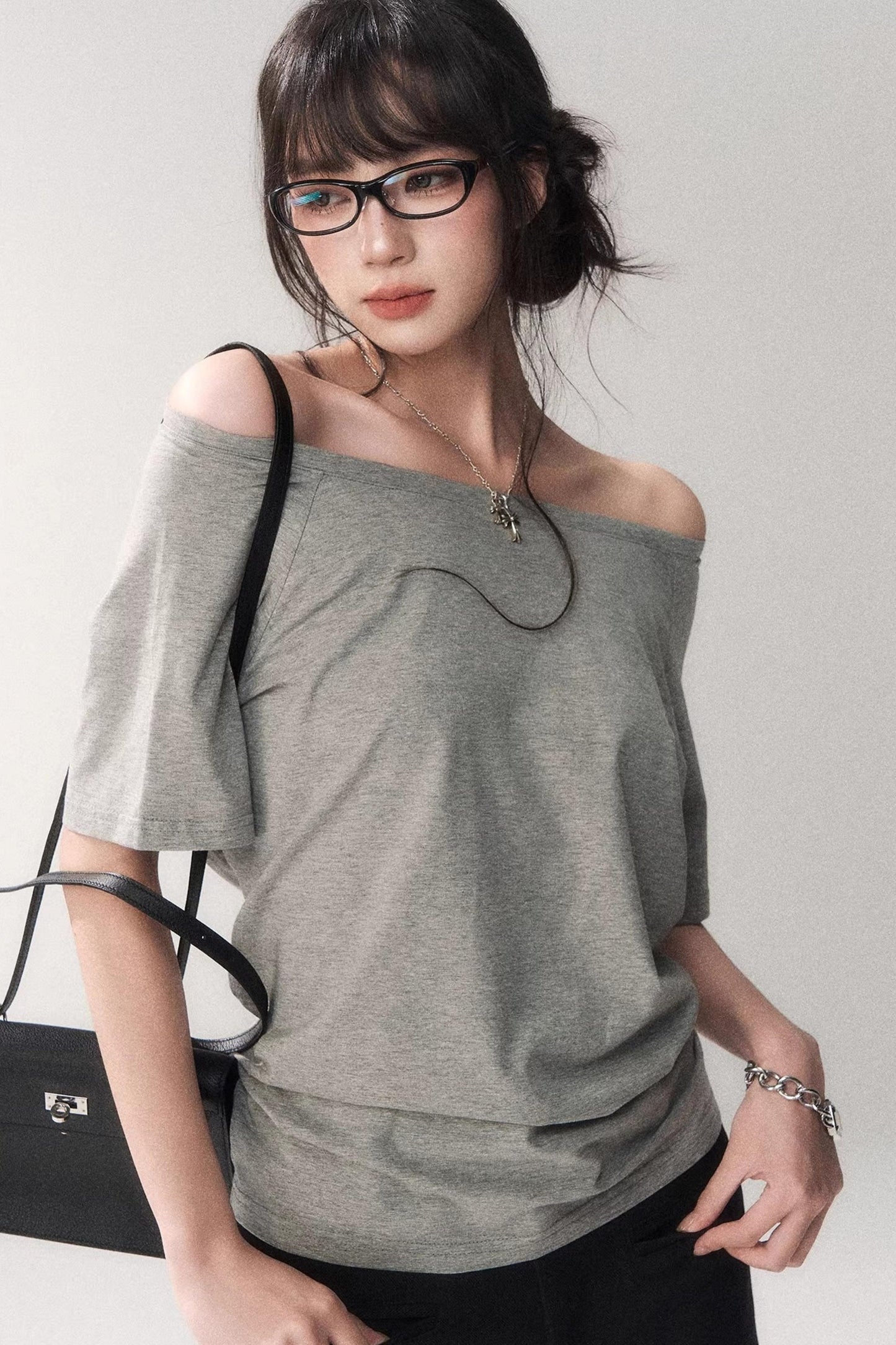 Off-shoulder Summer T-shirt