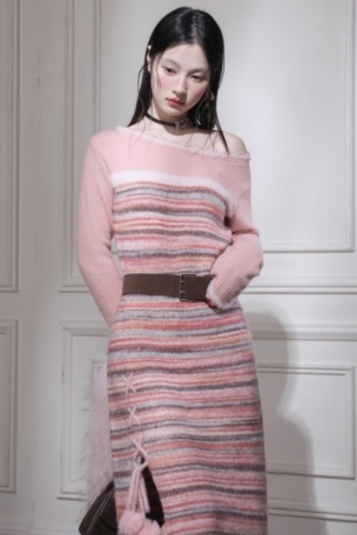 Emotional Gradient Border Dress