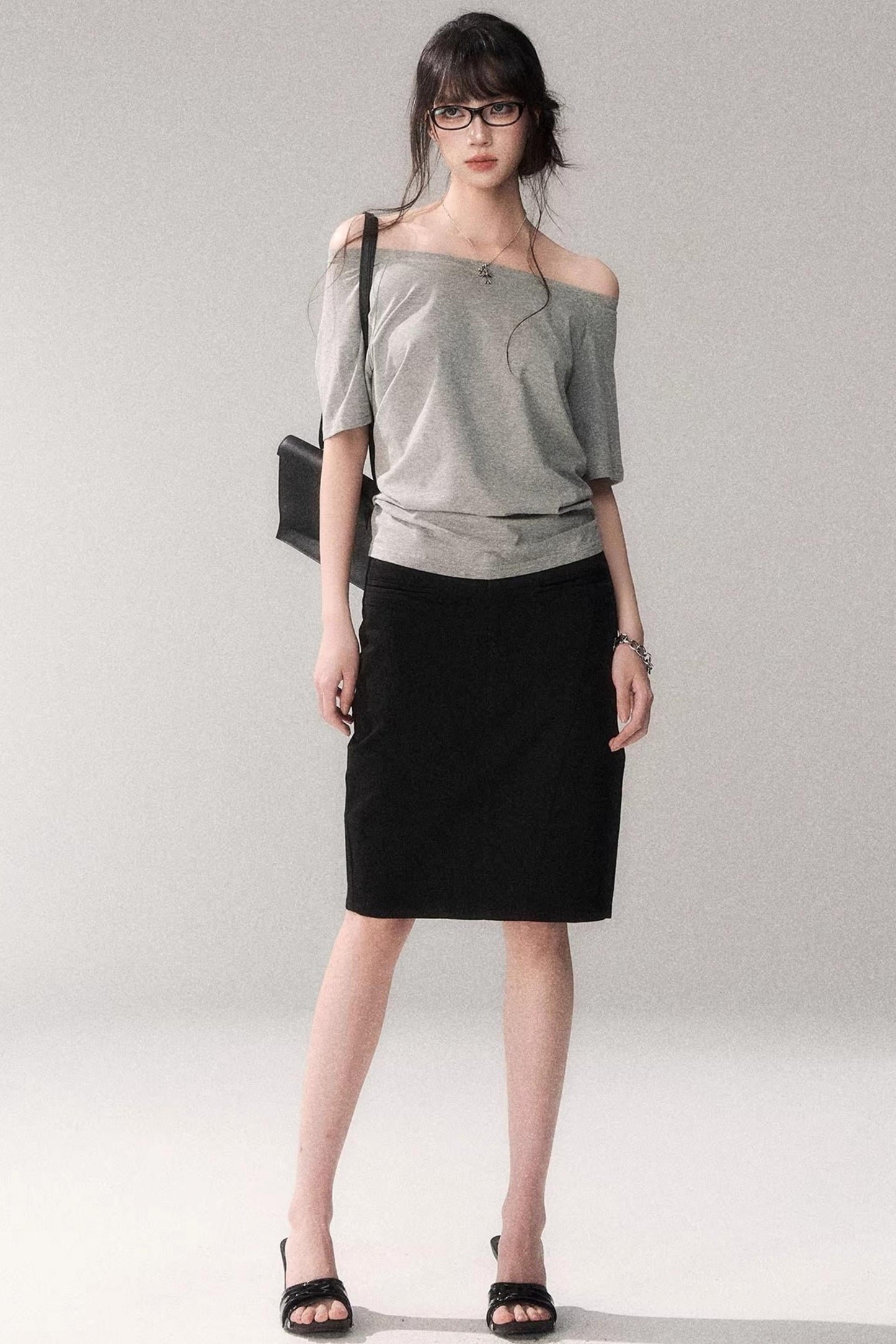 Off-shoulder Summer T-shirt