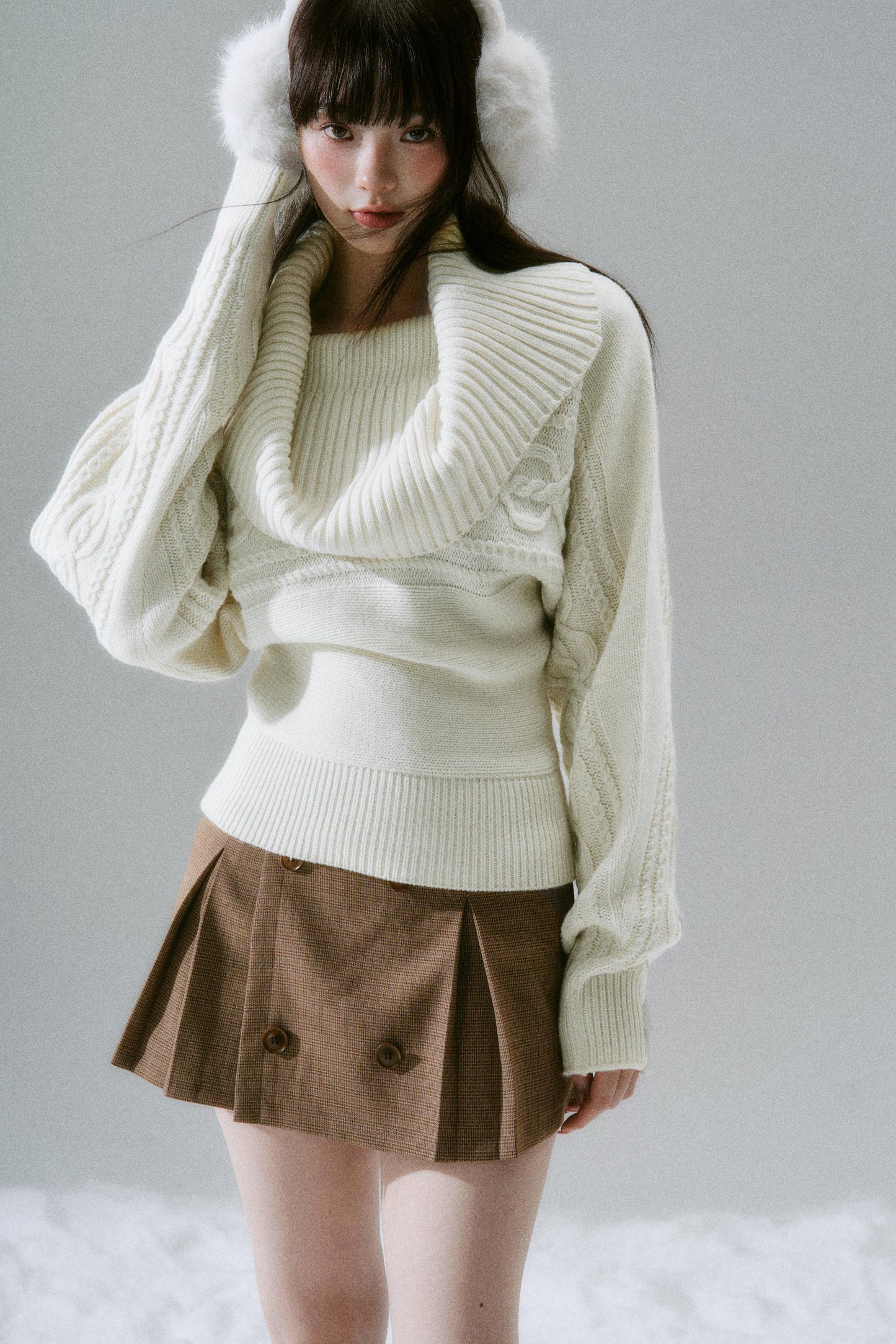 Big Collar Knit