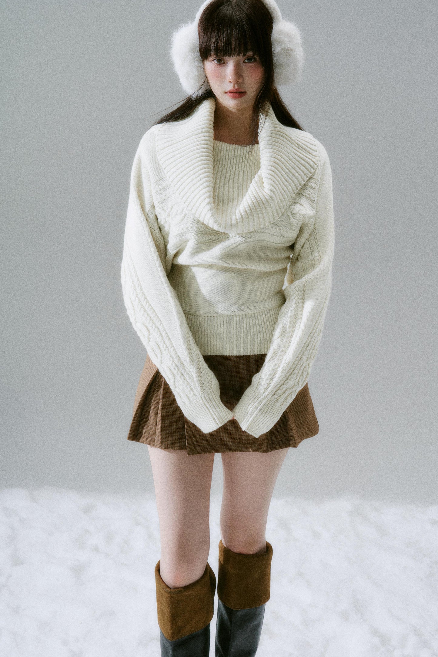 Big Collar Knit