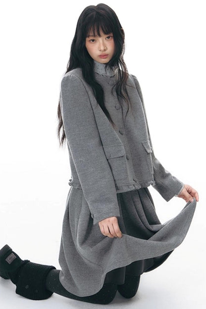 Retro Top + Preppy Pleated Skirt + Scarf