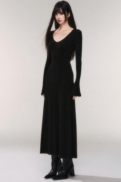 Desire Knit V-neck Dress