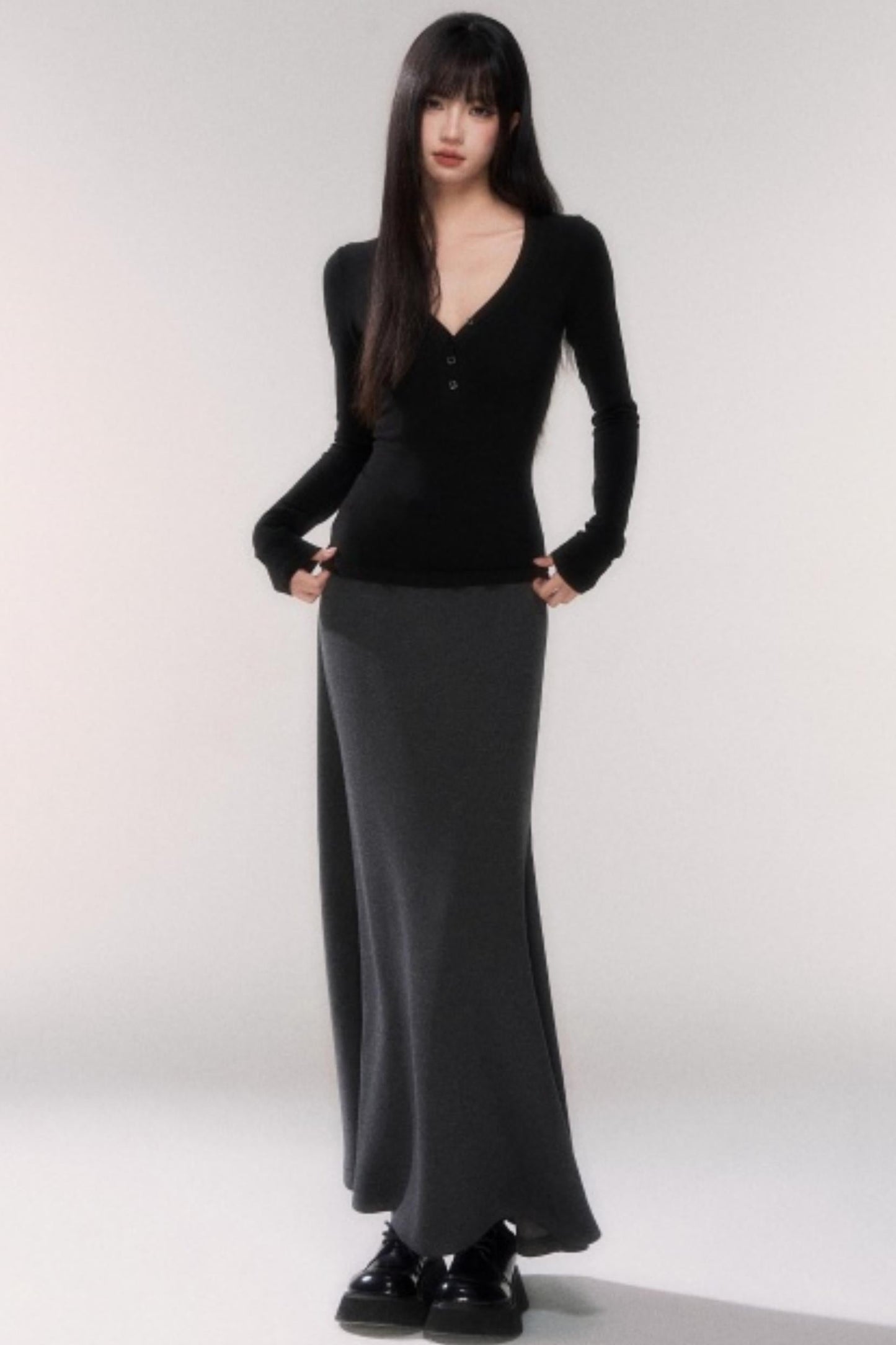 V-neck Tight Style Top