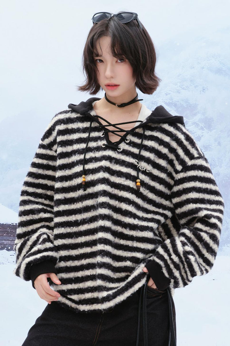 Striped Loose Mode Hood Top