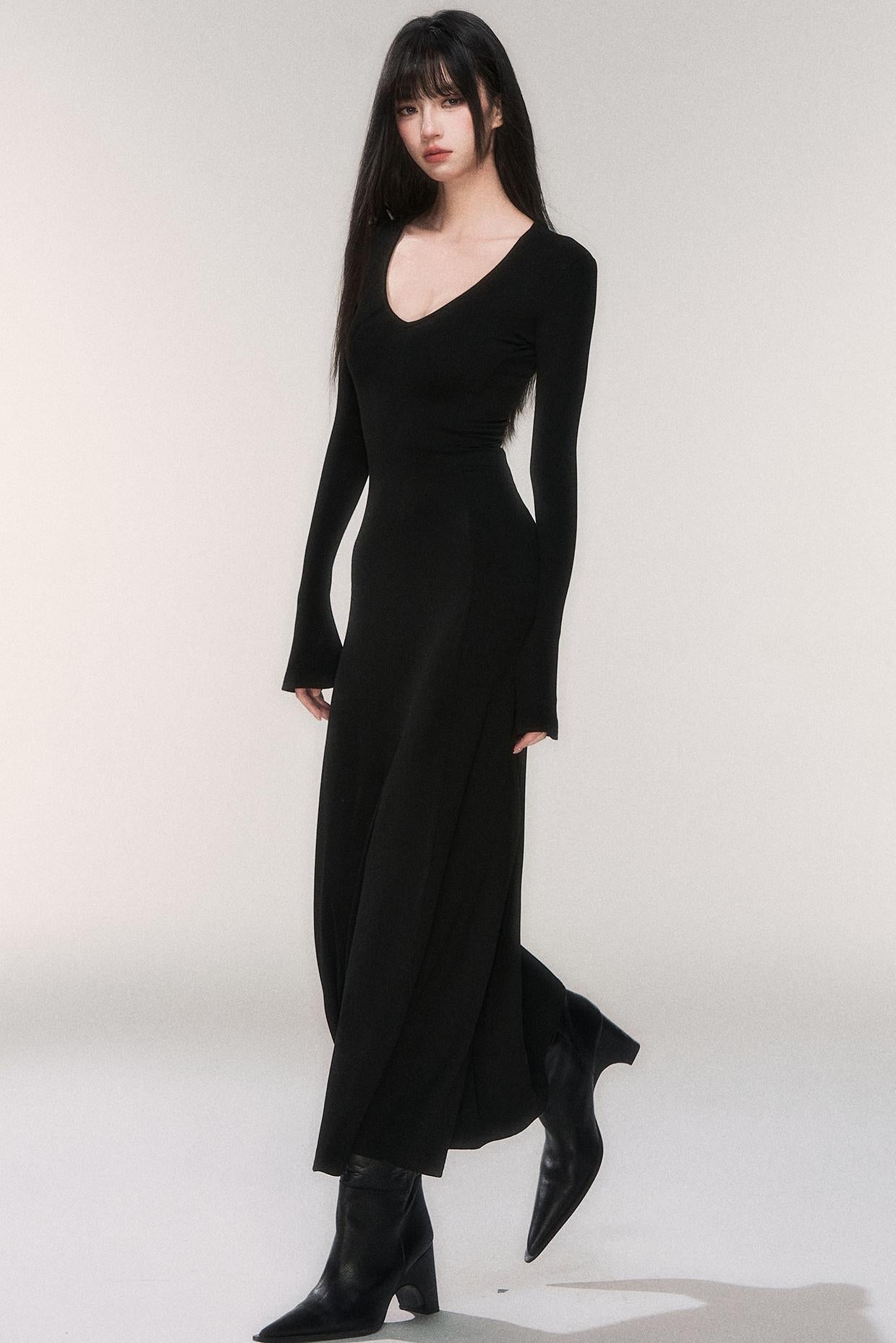 Desire Knit V-neck Dress
