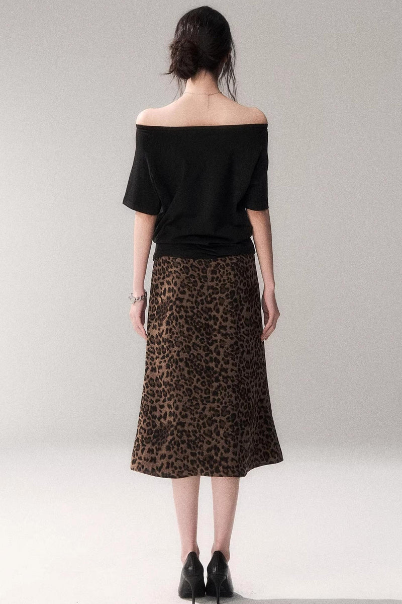 Off-shoulder Summer T-shirt