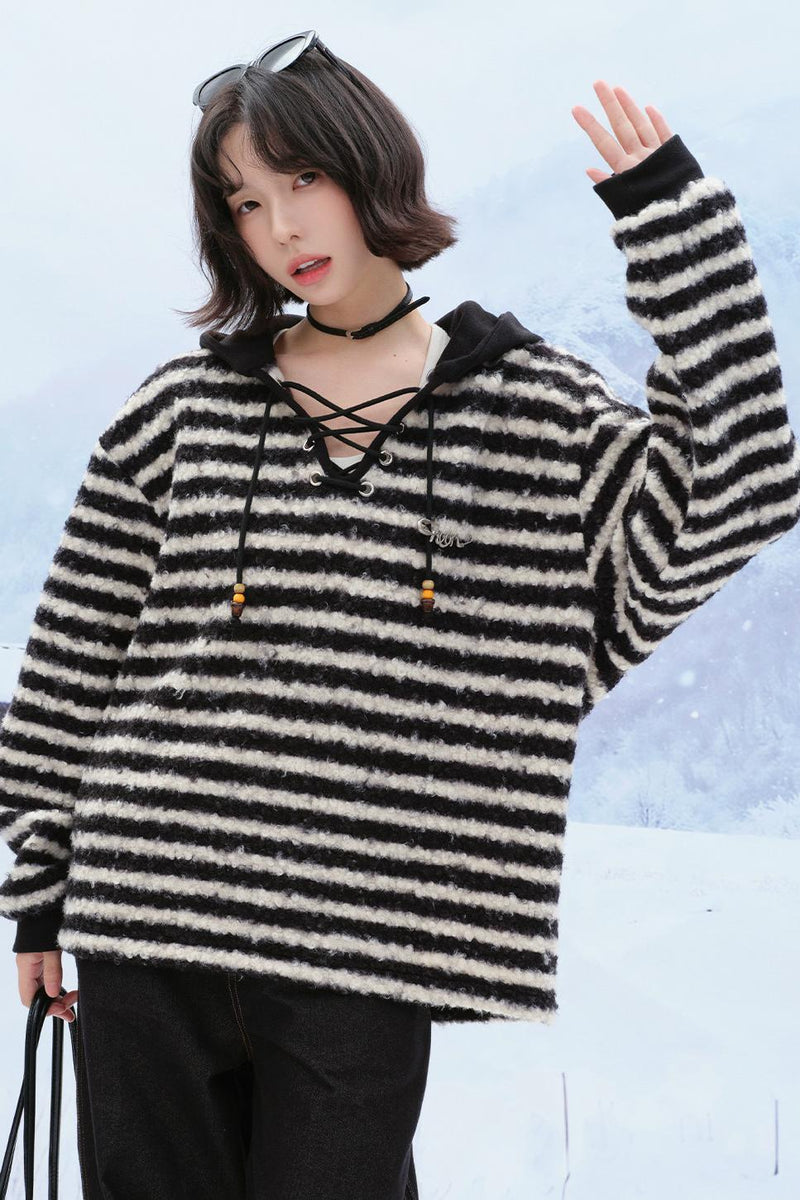 Striped Loose Mode Hood Top