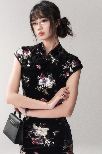Gold Embellished Velvet Cheongsam Dress