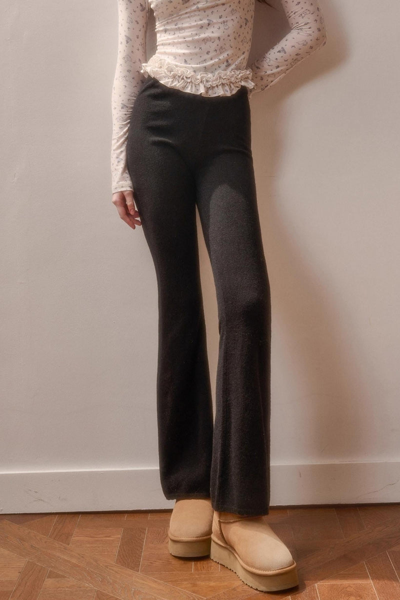 Retro Sweet Top + Slim Pants
