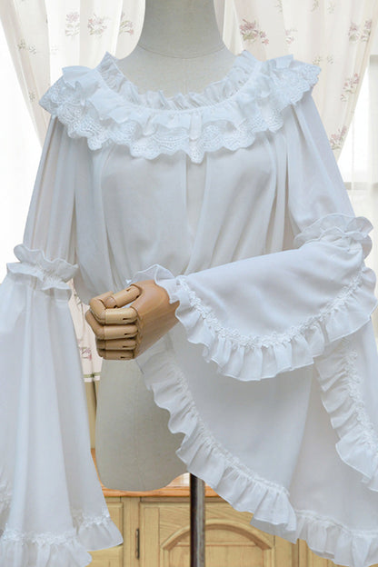 Sophisticated Blouse with a Clean Classic Look