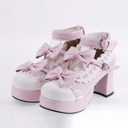 Classic Vintage Shoes with a Flattering Fit