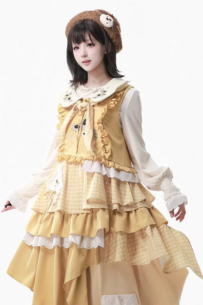 Finely Styled Dress with a Classic Vintage Look