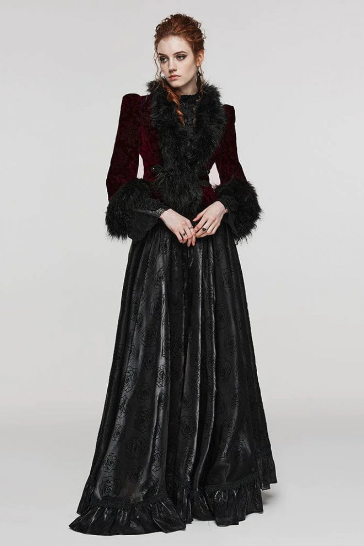 Beautifully Finished Coat in a Timeless Design