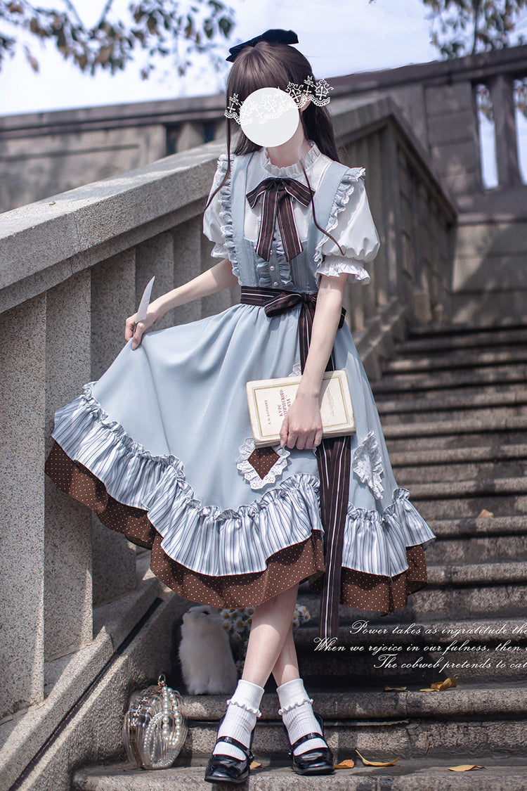 Casually Elegant Dress with a Refined Edge