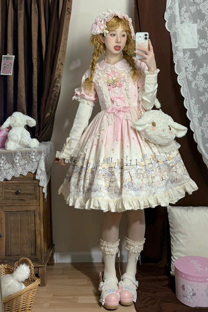 Classic Vintage Dress with a Flattering Fit