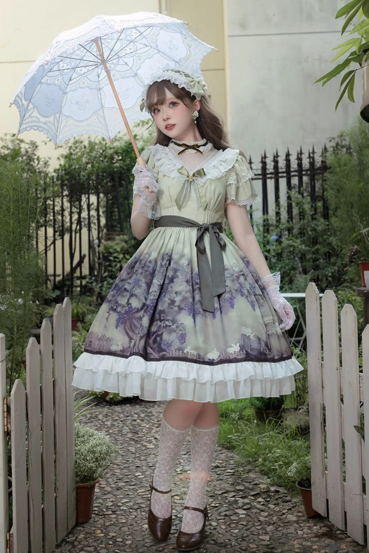Subtly Elegant Dress with a Refined Vintage Look