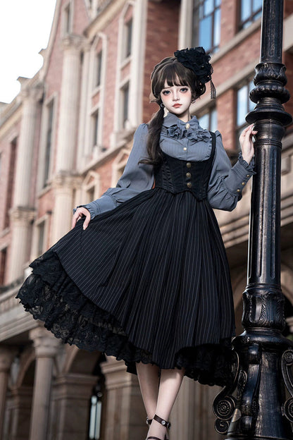 Casually Elegant Dress with a Refined Edge