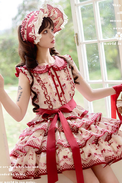 Beautifully Finished Garment in a Timeless Design