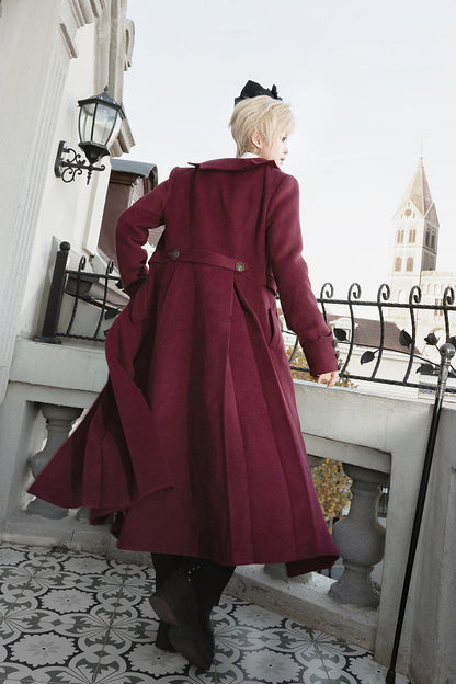 Elegantly Styled Coat for Everyday Wear