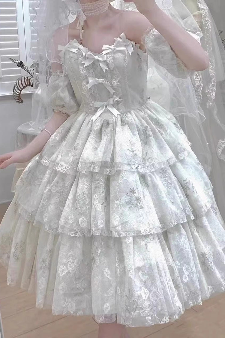 Finely Styled Dress with a Classic Vintage Look