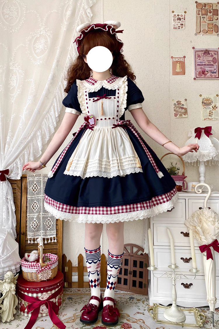 Finely Styled Dress with a Classic Vintage Look
