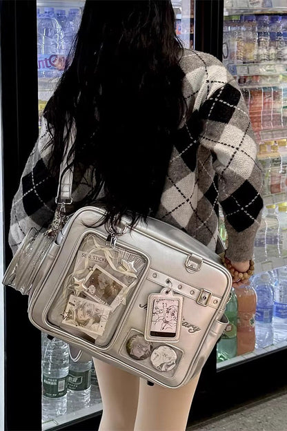 Finely Styled Bag with a Classic Vintage Look