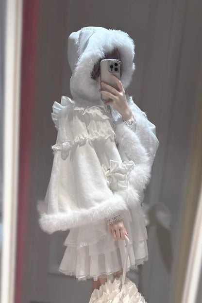 Casually Elegant Garment with a Refined Edge