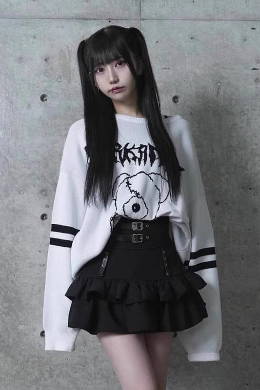 Subtly Elegant Garment with a Refined Vintage Look