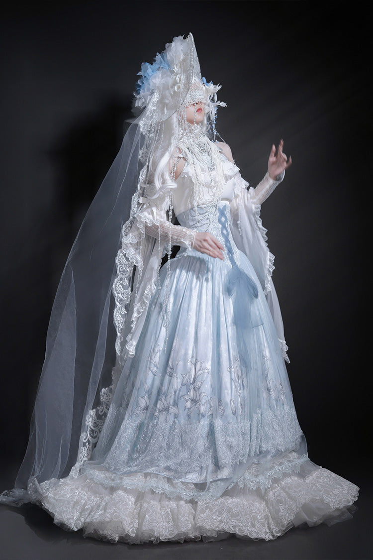 Effortlessly Elegant Garment with a Timeless Design
