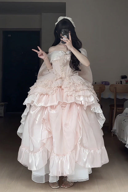 Beautifully Crafted Dress in a Classic Style