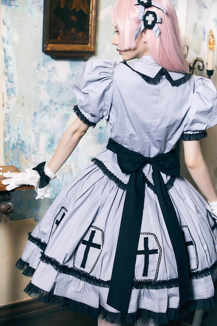 Finely Styled Dress with a Classic Vintage Look