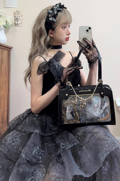 Vintage Style Bag with a Modern Fit