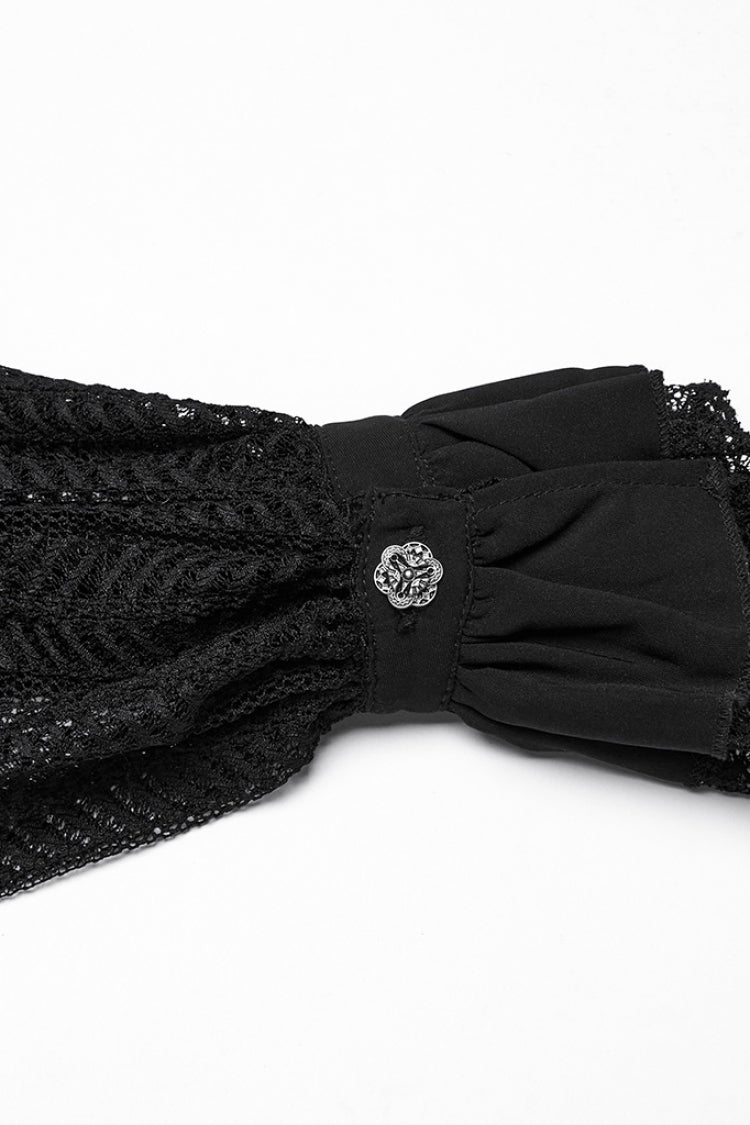 Beautifully Crafted Blouse in a Classic Style