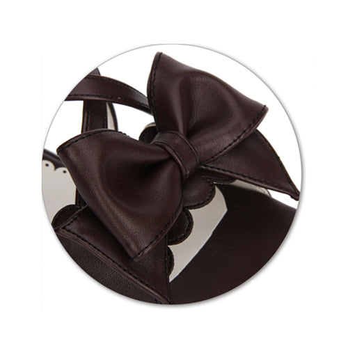 Beautifully Finished Sandals in a Timeless Design